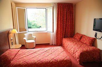 Logis Le Rabelais Hotel- Restaurant -